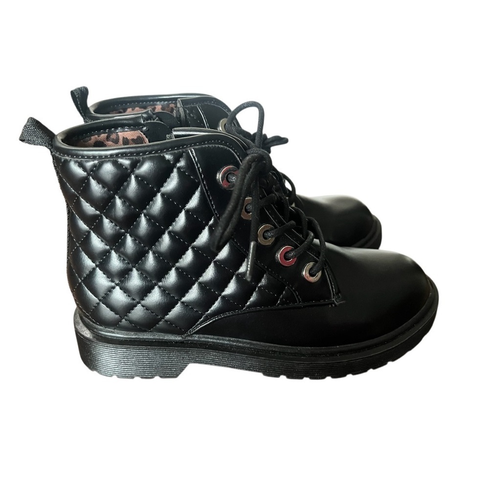 Steve Madden Quilted Combat Boots-girls size 4 NWOT